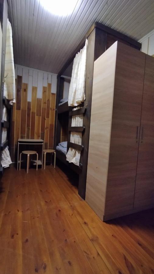 Отель "Swallow House" تشيركاسي المظهر الخارجي الصورة